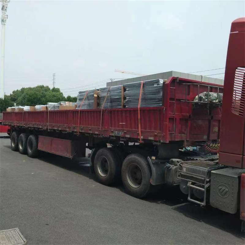 西峰区乌鲁木齐县物流专线：高效直达的运输之旅